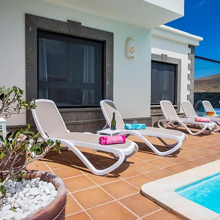 Vistas Al Mar Villa Yaiza (Lanzarote)