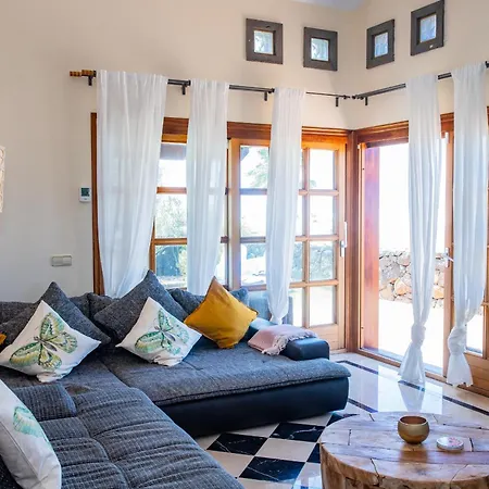 Vistas Al Mar * Yaiza (Lanzarote)